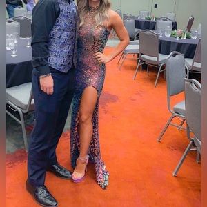 Fashion nova formal maxi / sequins dress xs